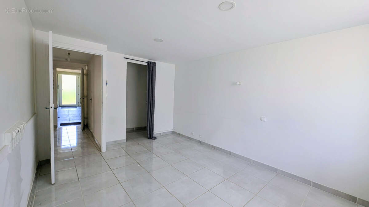 Appartement à CHATILLON-LA-PALUD