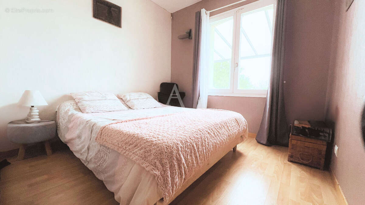 Maison à NIEULLE-SUR-SEUDRE