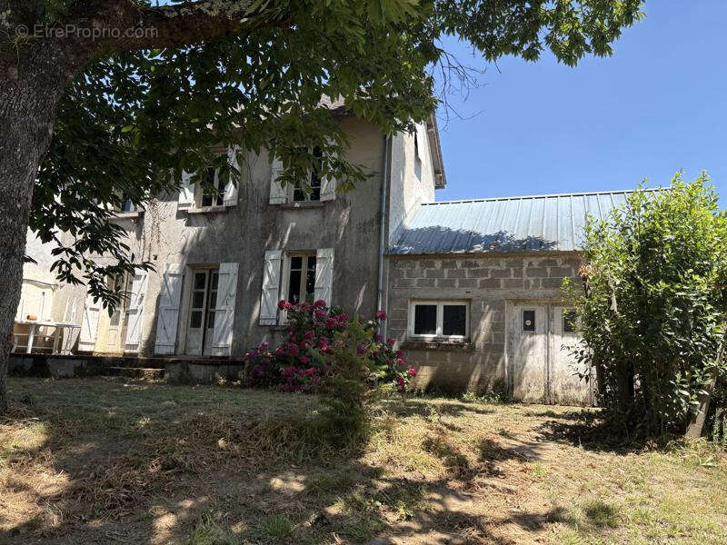 Entre Brive et Limoges, 15 mn accès A20, proche Pompadour centre - photo 5