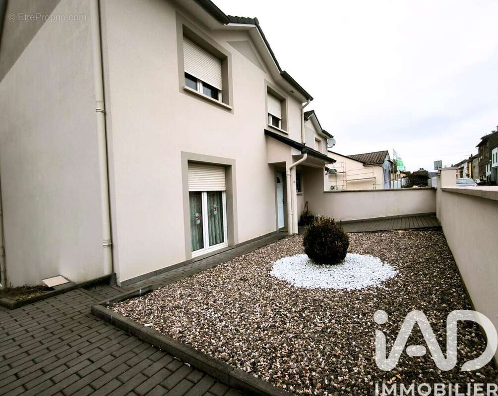 Photo 2 - Maison à AUDUN-LE-TICHE