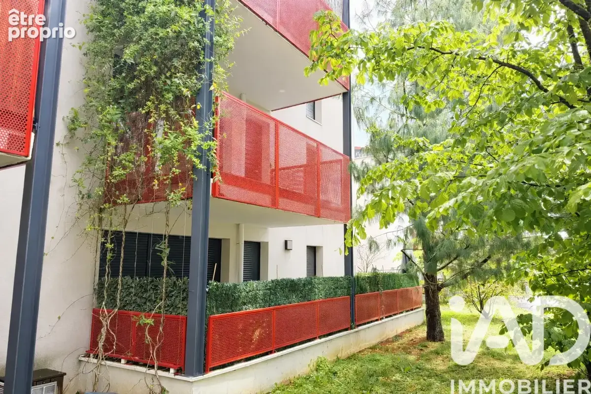 Photo 1 - Appartement à MEYZIEU
