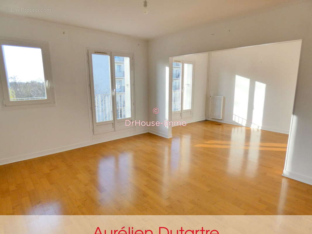 Appartement à FLEURY-LES-AUBRAIS