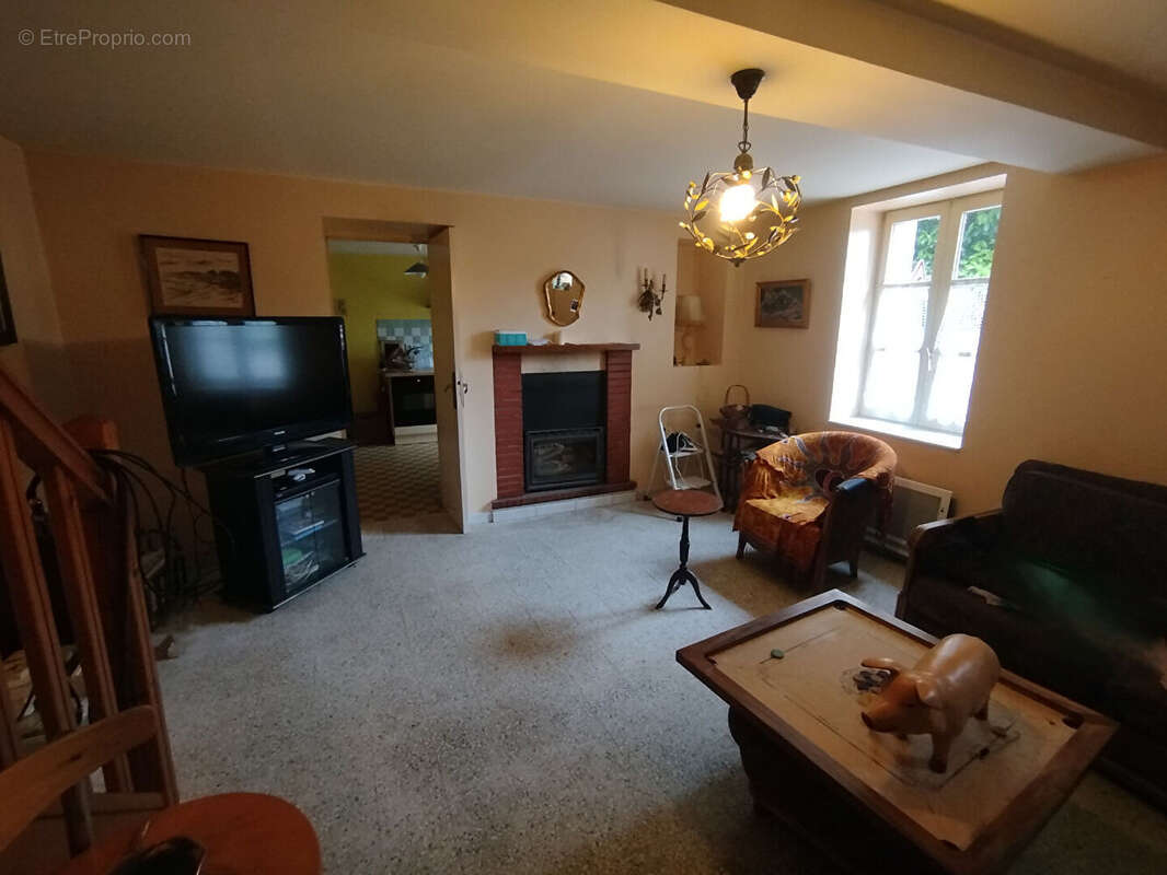 Maison à LE PLESSIS-DORIN