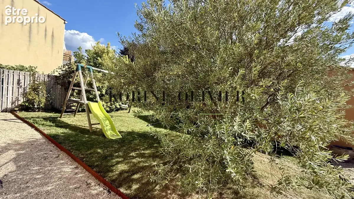 PEYROLLES EN PROVENCE : Maison familiale semi récente - photo 5