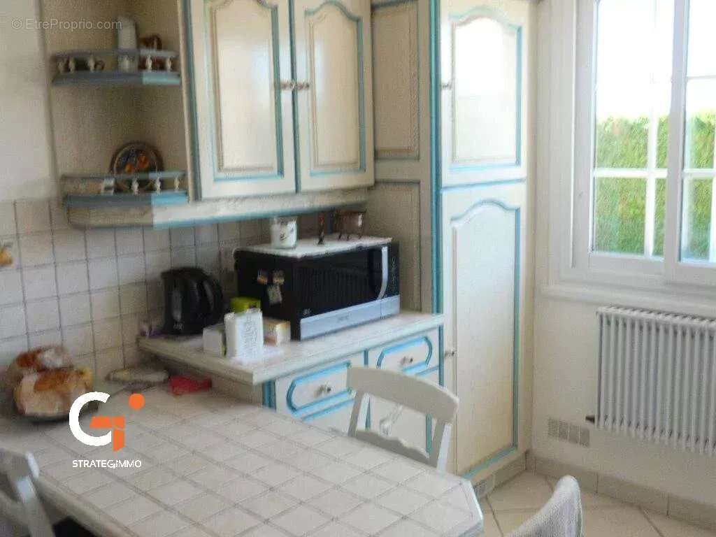 Maison à SAINT-OUEN-DE-THOUBERVILLE