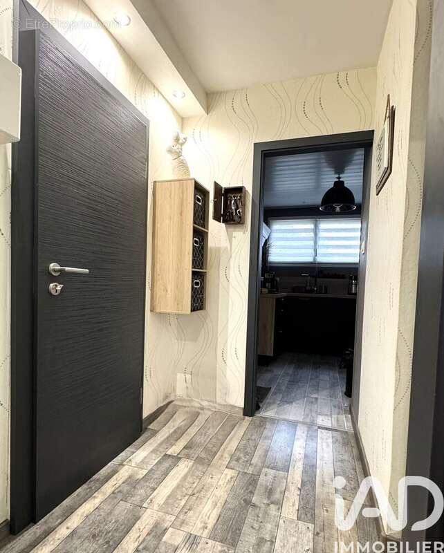 Photo 6 - Appartement à AUDUN-LE-TICHE