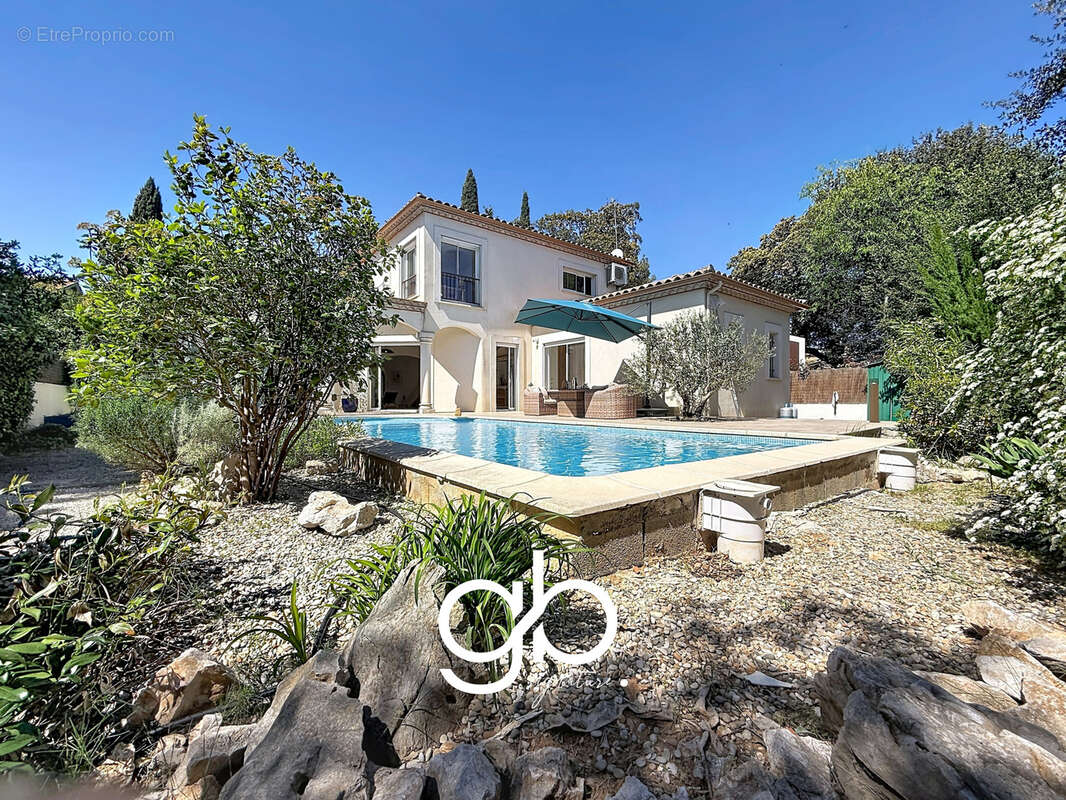 Maison à LE CRES