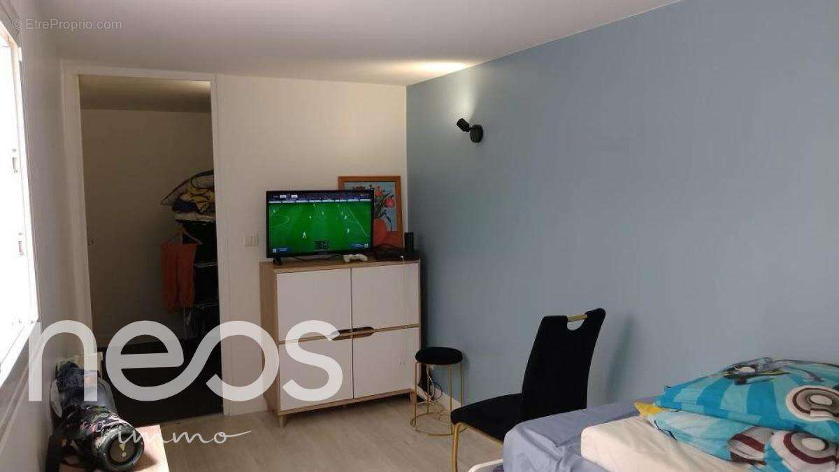 Appartement à SAINT-MAUR-DES-FOSSES