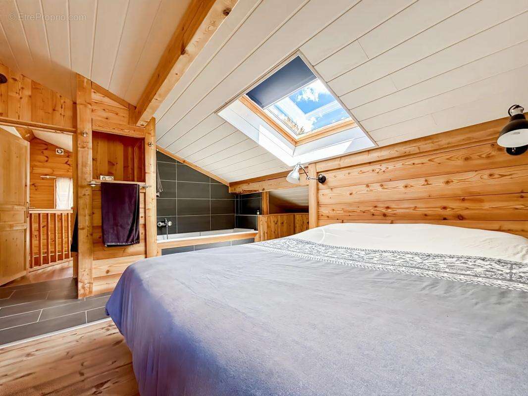 Maison à LA SALLE-LES-ALPES