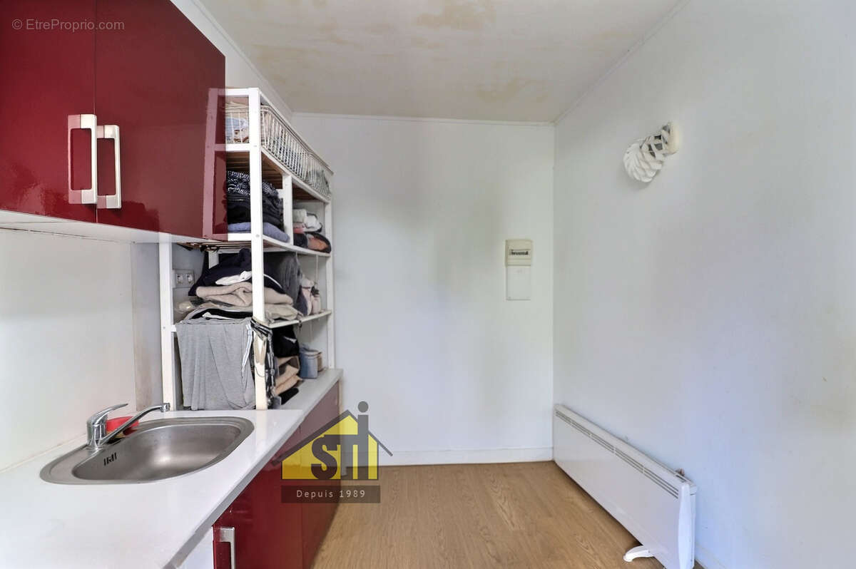 Appartement à PARIS-14E