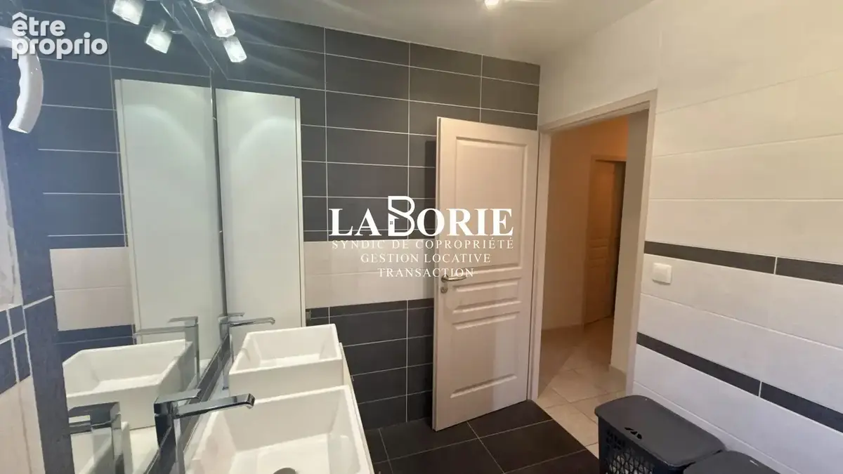 Maison 4 pièces 119 m² à vendre à Sorgues (84700) - photo 3