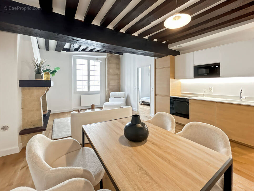 Appartement à PARIS-5E