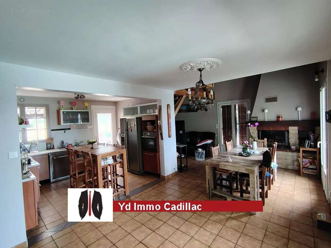 Ensemble immobilier à Rions - photo 5