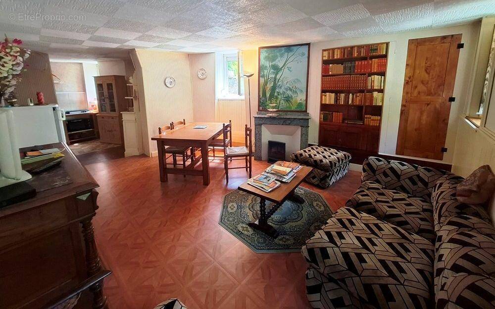 Appartement à SAINT-BEAT