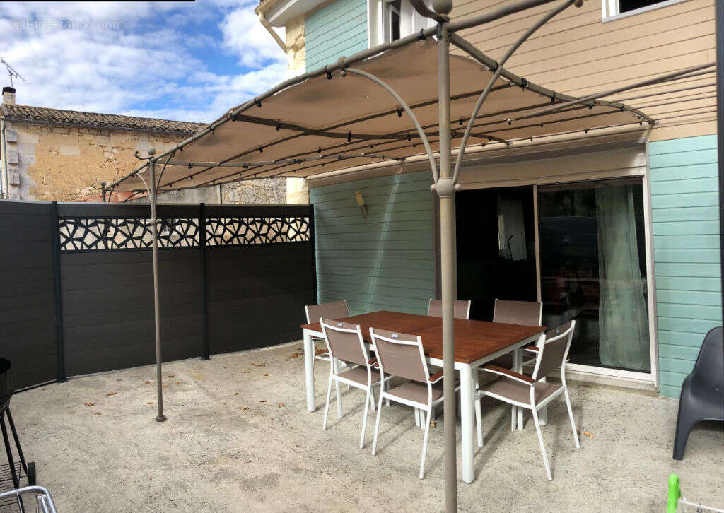 Appartement à SAINT-ANDRE-DE-CUBZAC