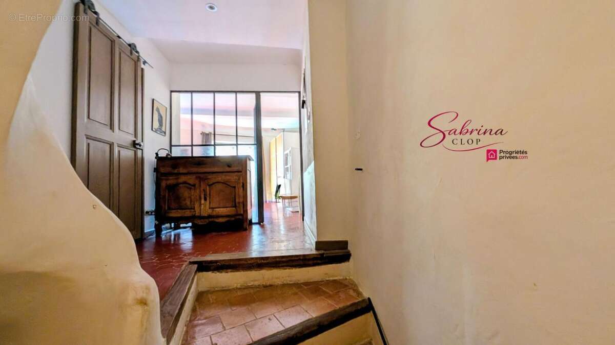 Appartement à LOURMARIN