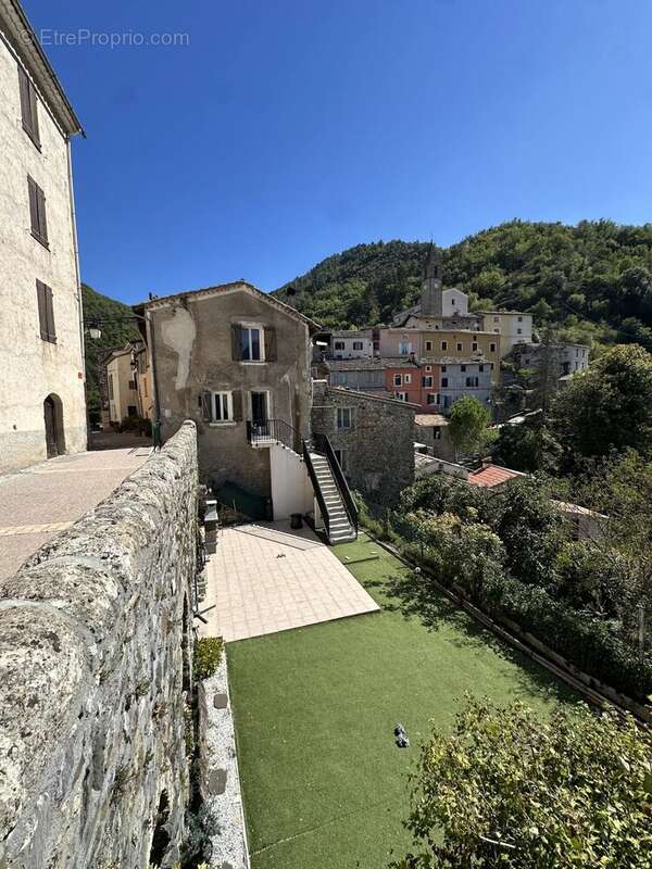 Maison à MALAUSSENE