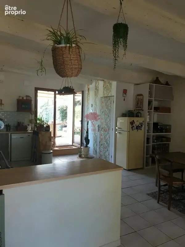 A vendre - secteur  gignac - renovee 2020 -maison en pierre de type t54 de 170m2 avec jardin - photo 11