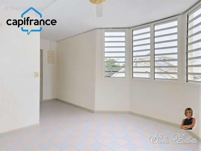 Spacieux T2 lumineux à vendre à St-François - photo 3