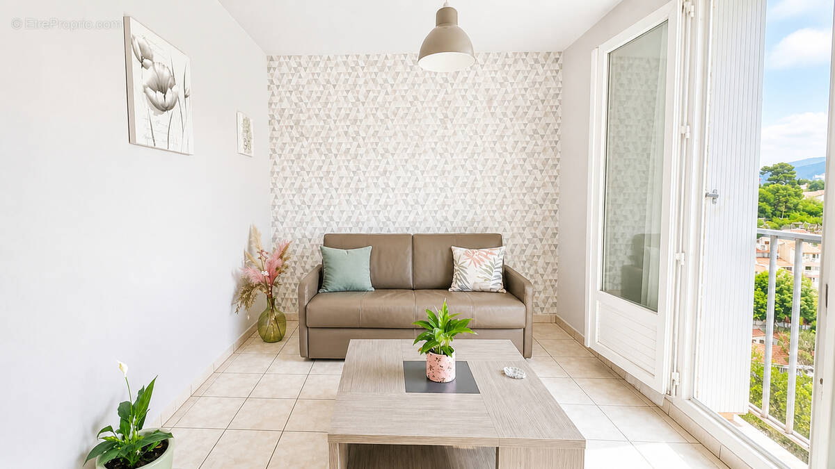 Appartement à MARSEILLE-13E