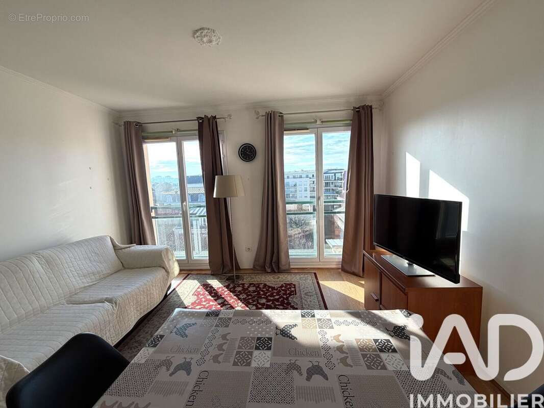 Photo 2 - Appartement à CORBEIL-ESSONNES
