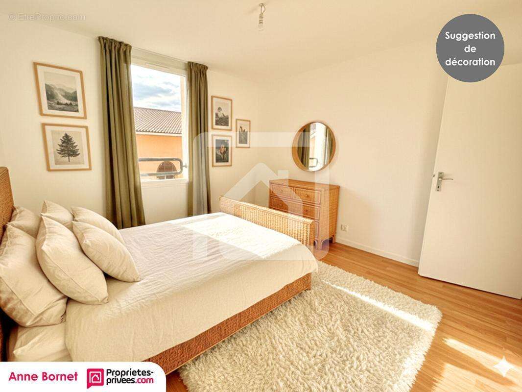 Appartement à VALBONNE