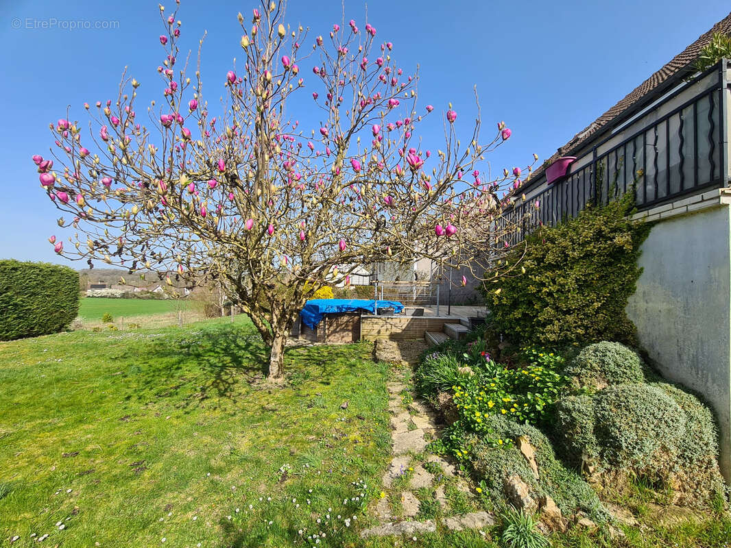 Maison à CHEROY