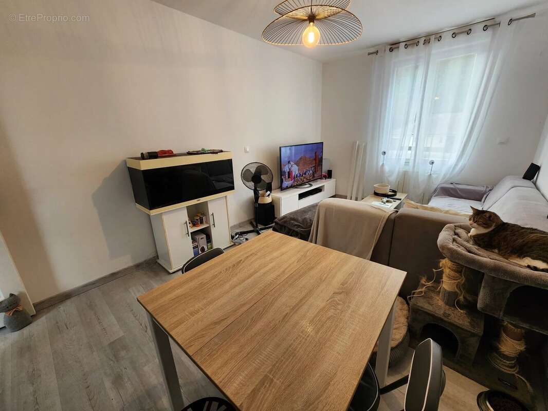 Appartement à BALIROS