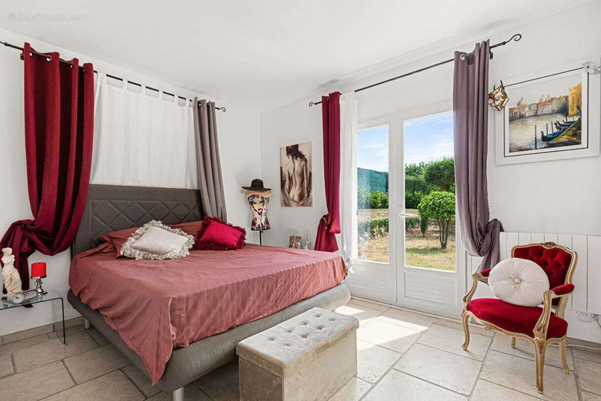 Maison à MOUANS-SARTOUX