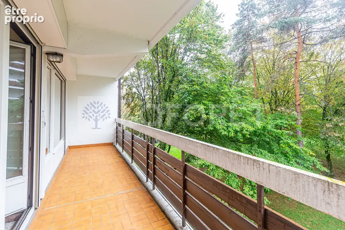 Agence immobiliere laforet - annecy - seynod - "gazebo" - appartement t4 de 81,93m² - balcon expose sud - cave - traversant - photo 13