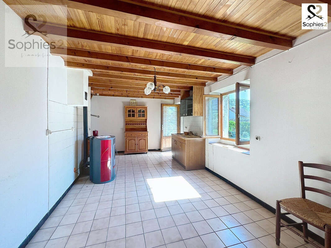 Maison à VARCES-ALLIERES-ET-RISSET
