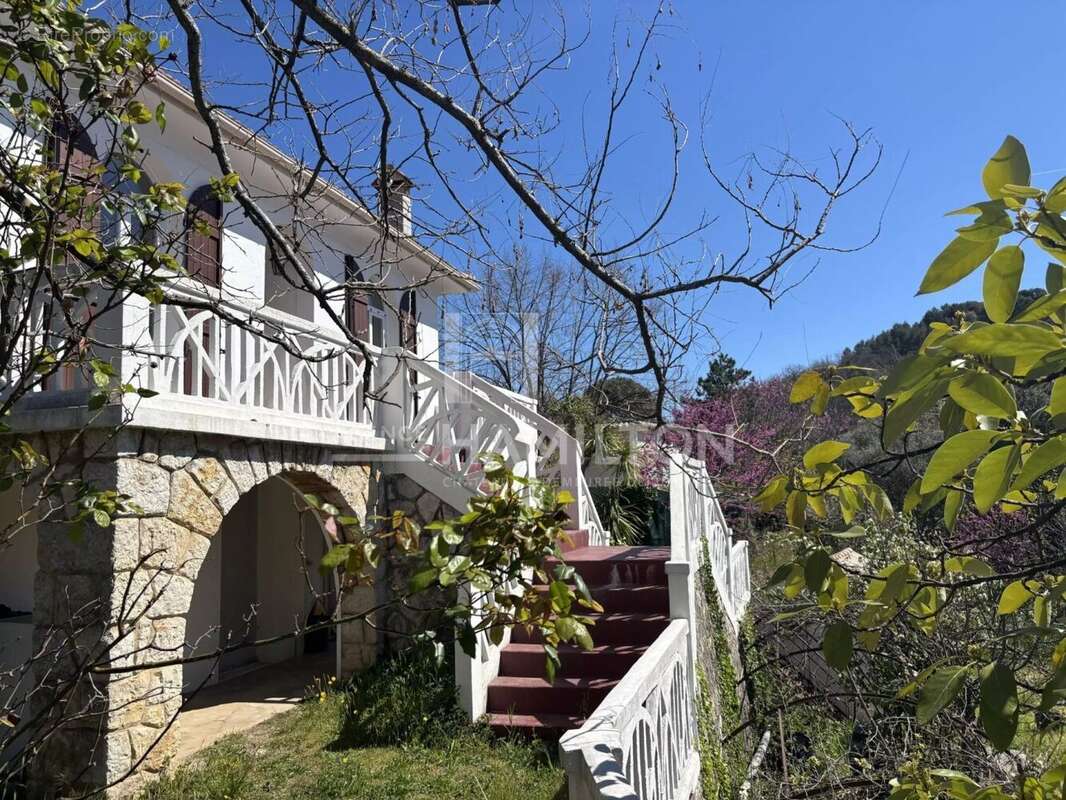 Maison à GRASSE
