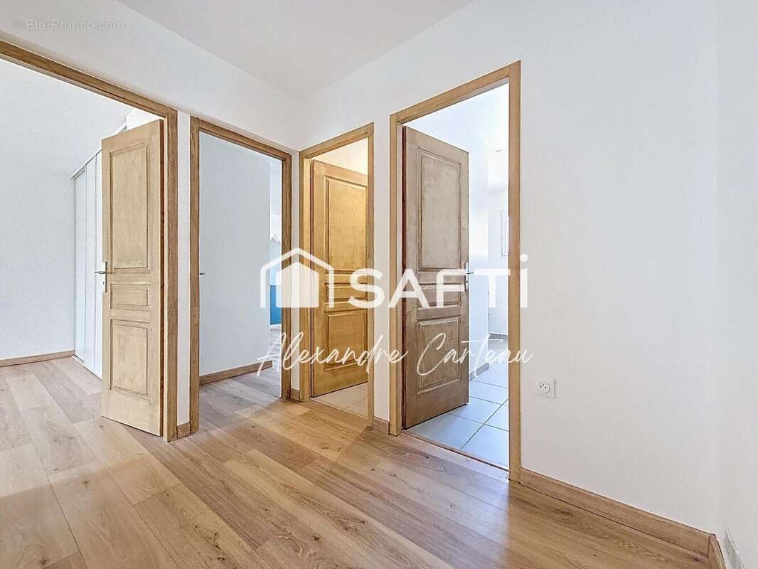 Photo 5 - Maison à FARGUES-SAINT-HILAIRE