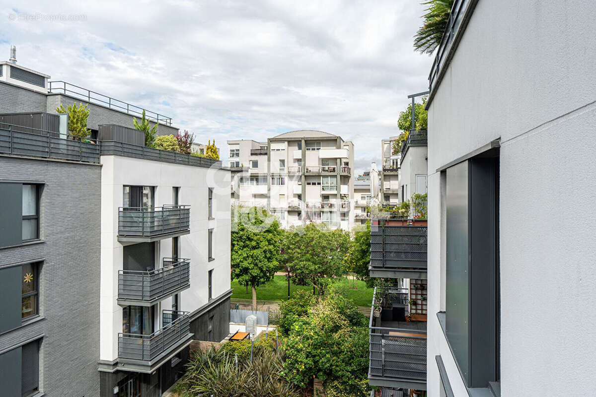 Appartement à ASNIERES-SUR-SEINE
