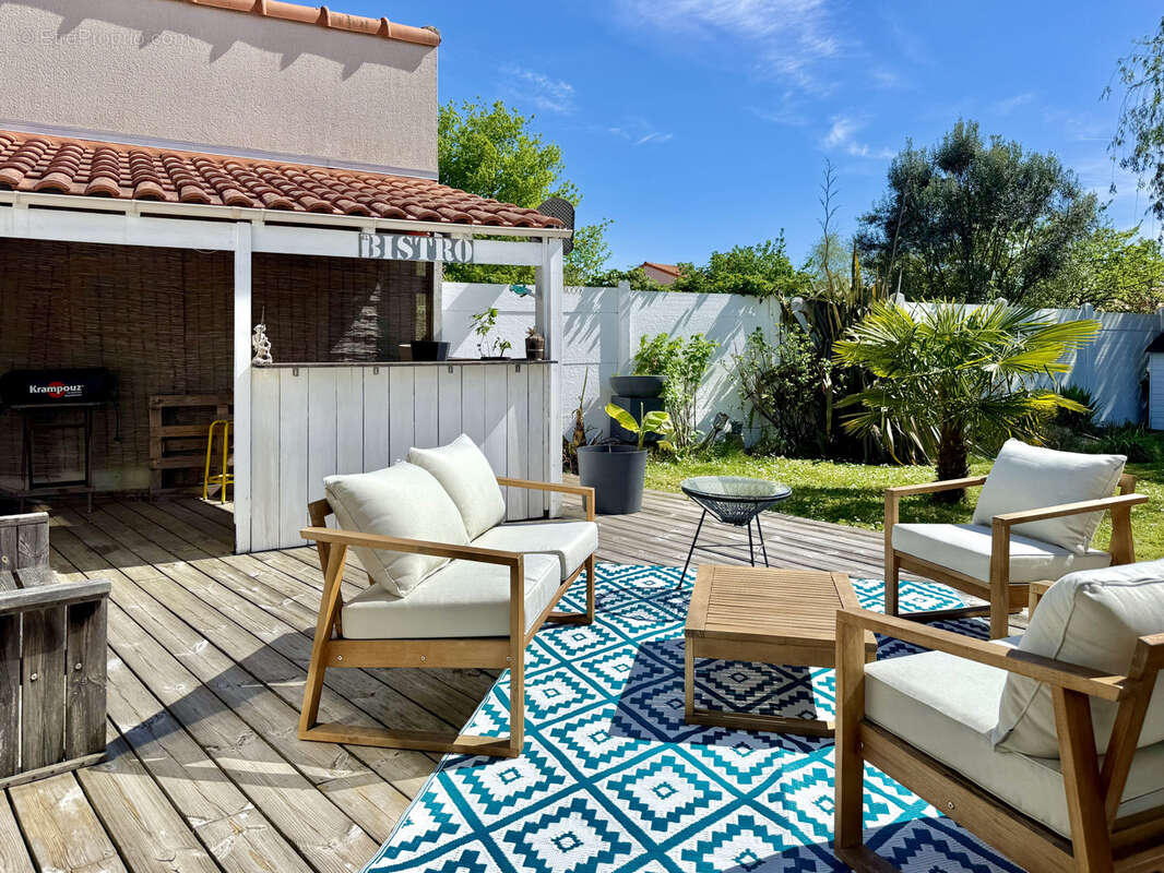 Maison à BOUGUENAIS