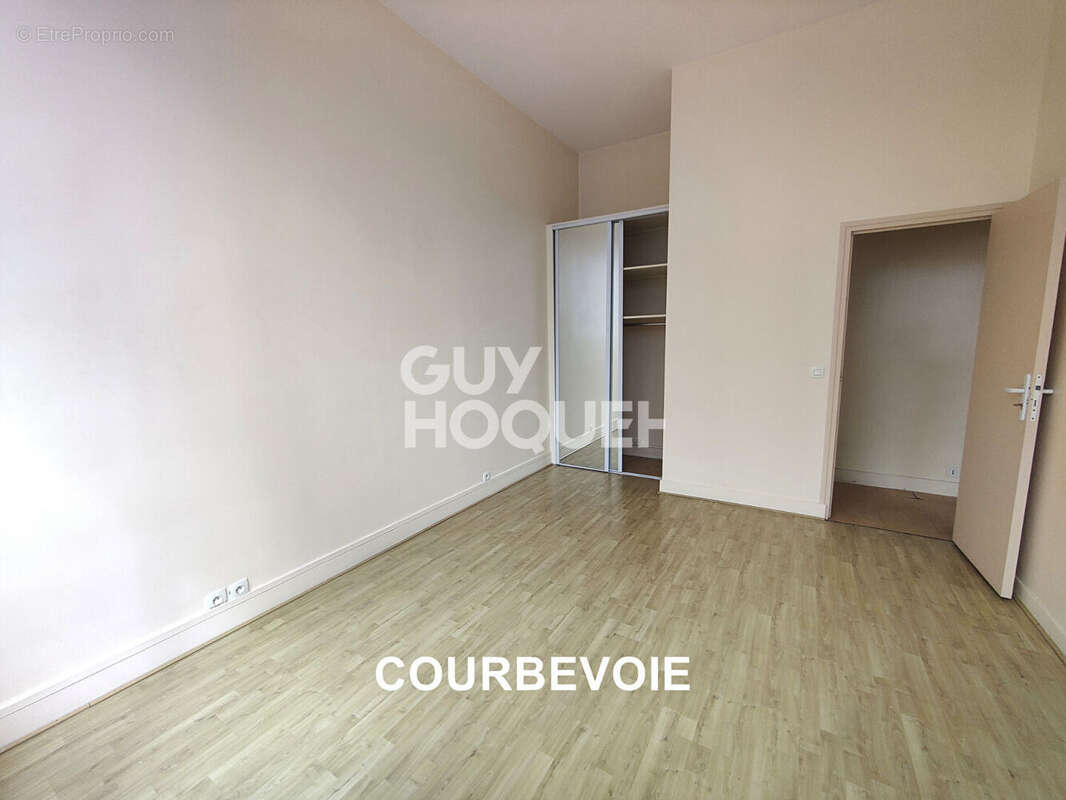 Appartement  6 pièces147.14 m2 - photo 10