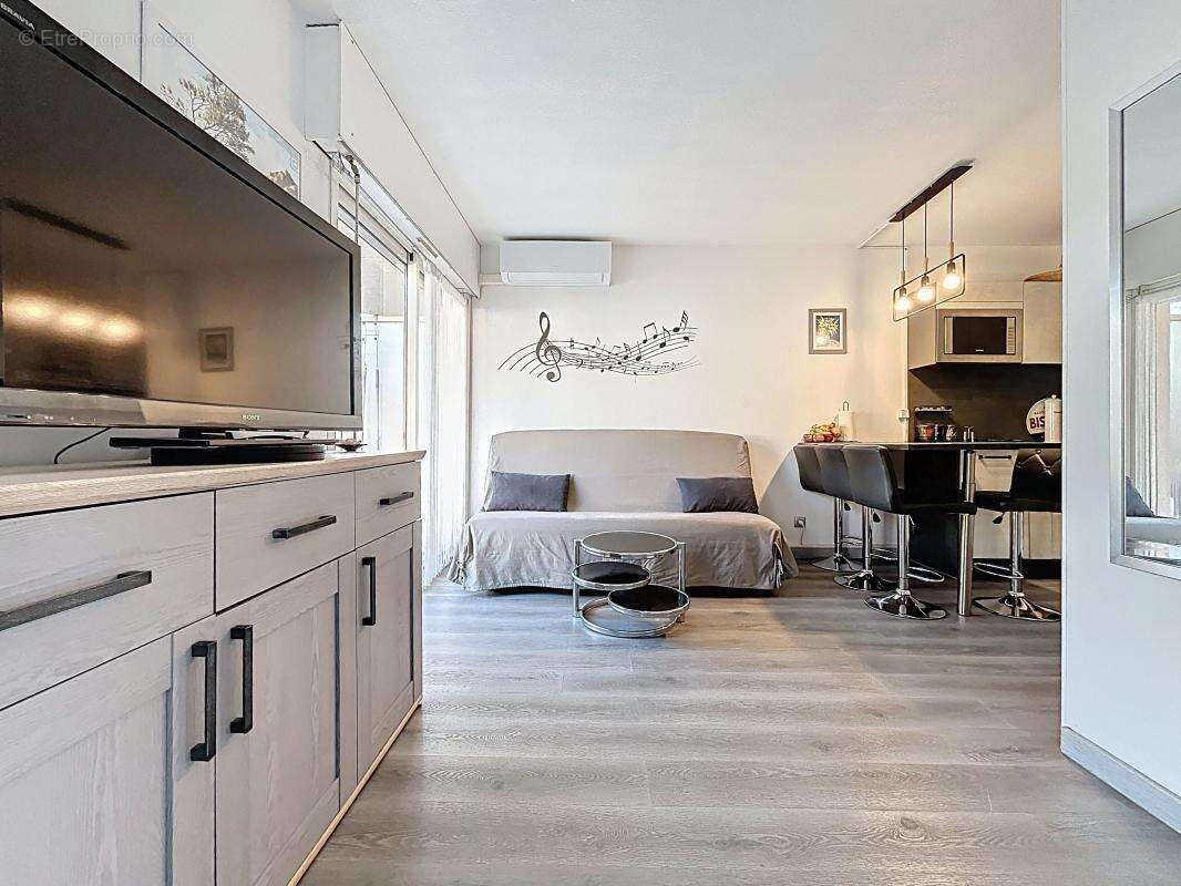 Appartement à FREJUS