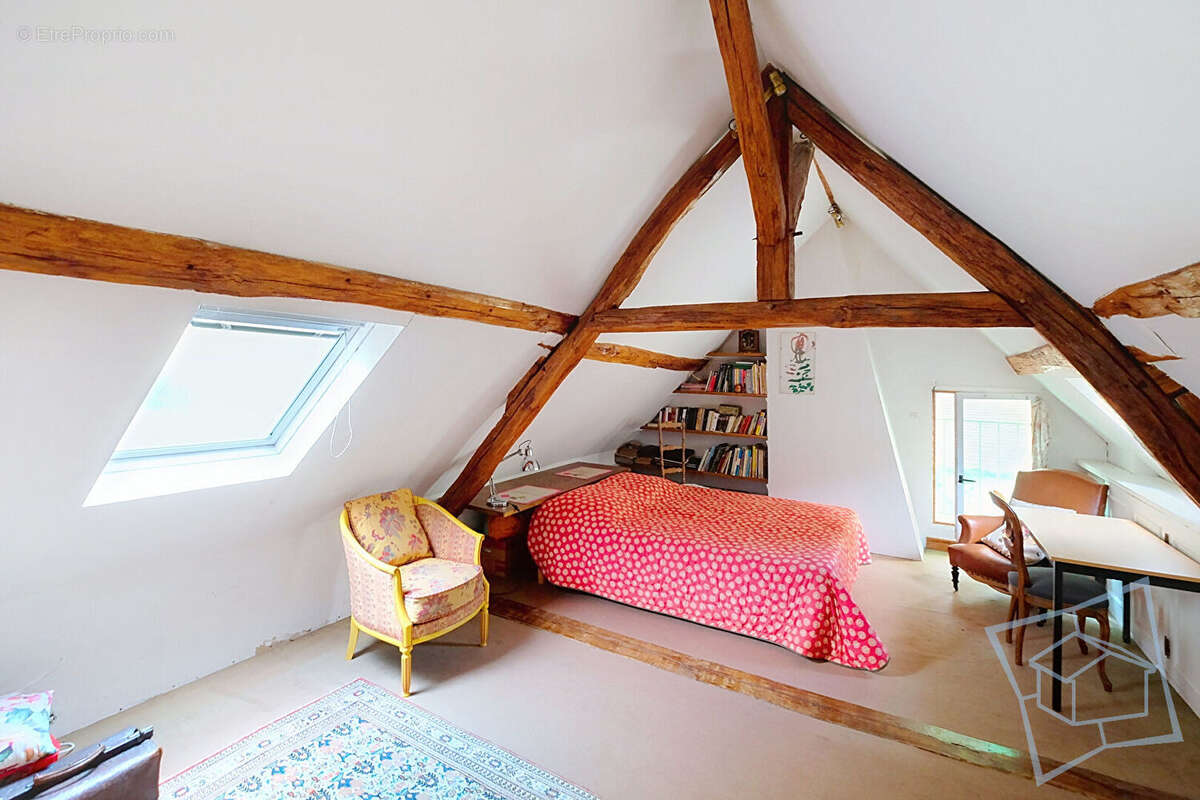 Maison à SAINT-FORGET