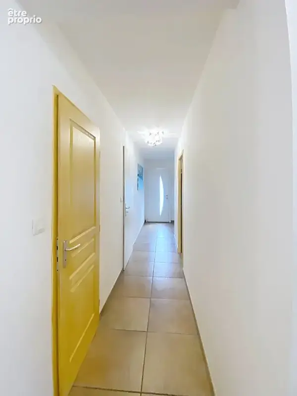 Chassieu Villa 135m² habitables+piscine Terrain 645m² - photo 6