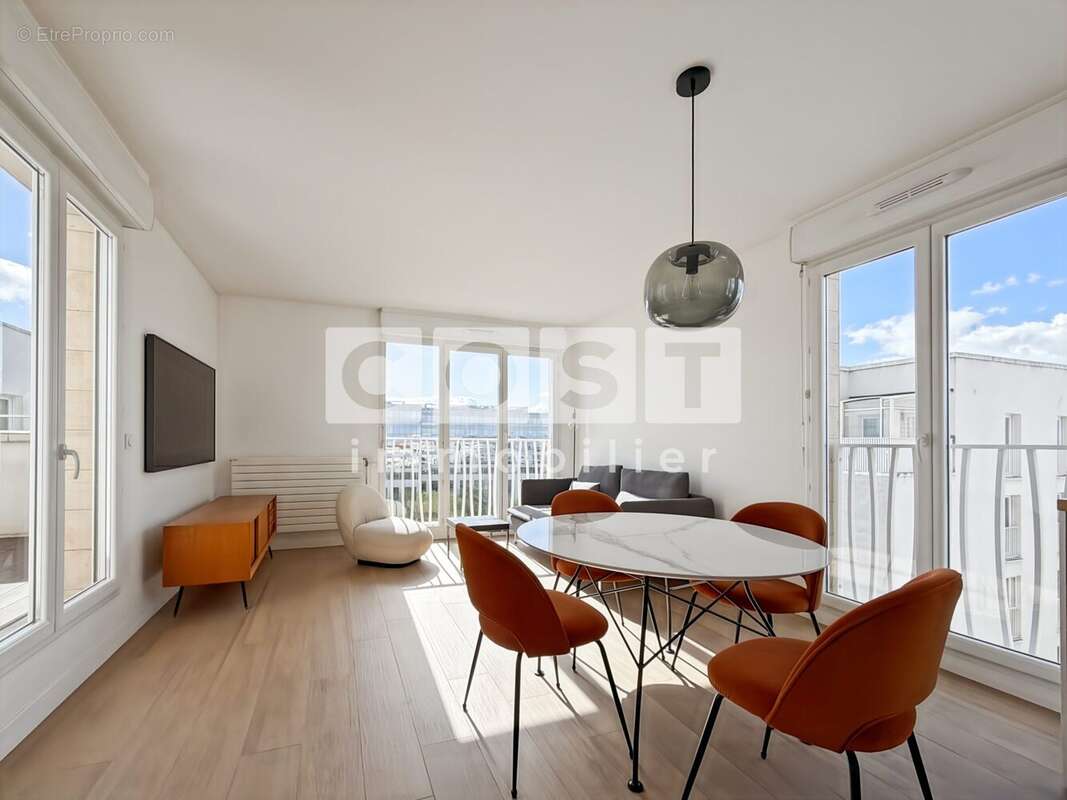 Appartement à ASNIERES-SUR-SEINE