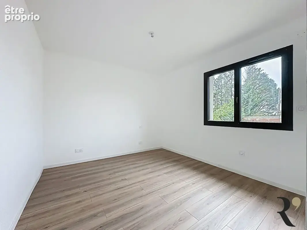 Maison neuve Verfeil T4 plain pied de 130 m2 sur terrain de 612 m2 avec piscine - photo 16