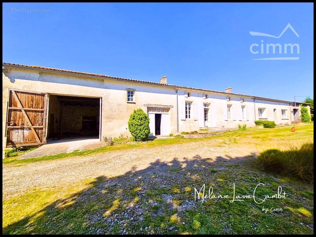 Maison à MIRAMBEAU