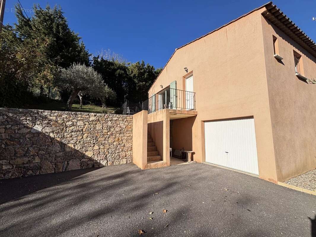 Maison à BARGEMON