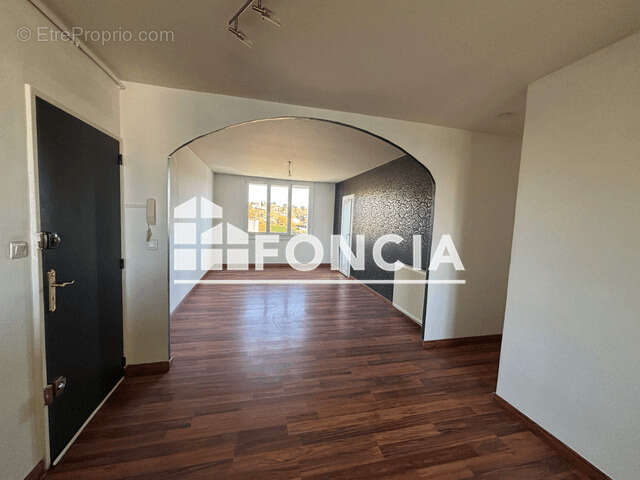 Appartement à BOURG-LES-VALENCE