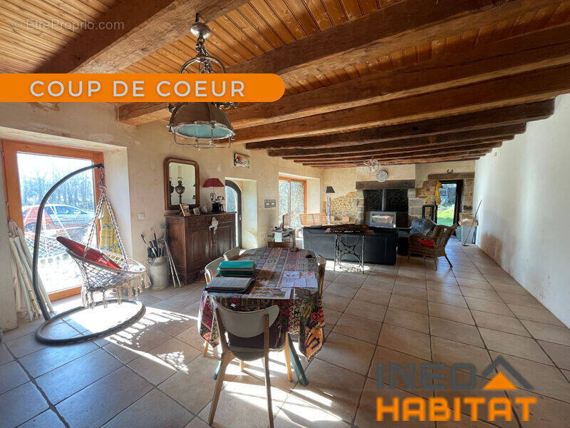Maison à GUIPEL