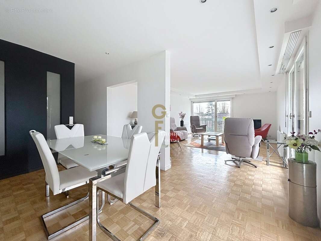 Appartement à CROIX