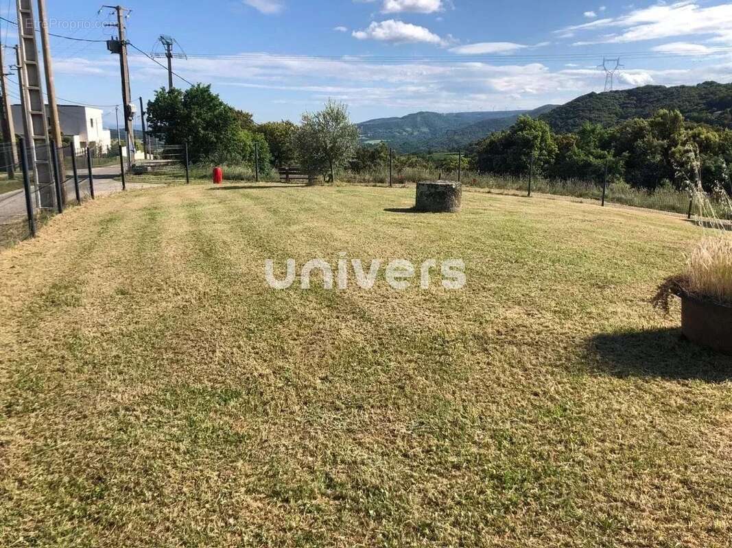 Maison à SAINT-PERAY