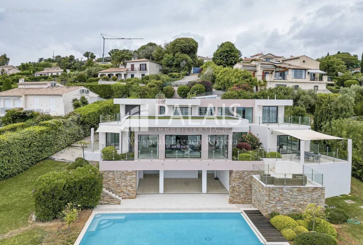 Photo Maison à Antibes au prix de 2 290 000€