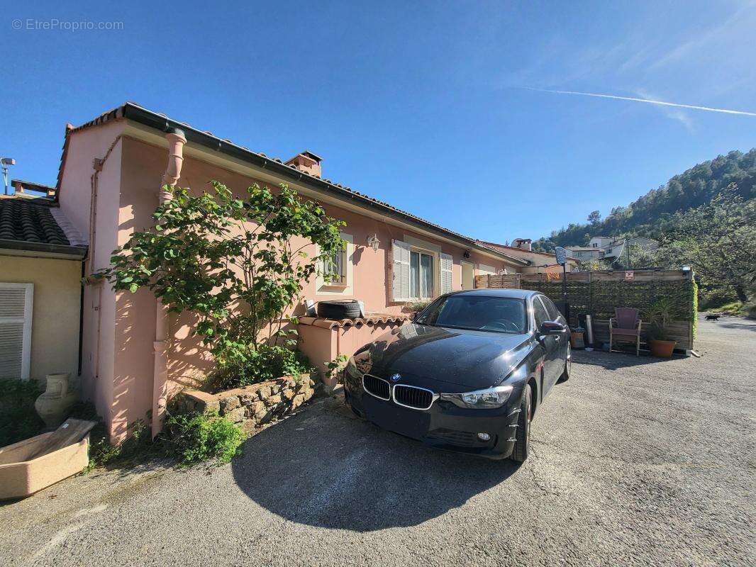 Maison 126 m² à Coaraze  - photo 18