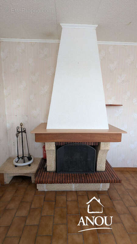 Maison à DAMPIERRE-SOUS-BROU